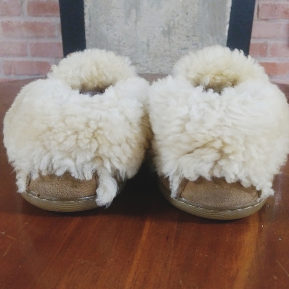 L.L.Bean | Wicked Good Fur Moccasins Slipper Shoes - Sz. 8 - Picture 2 of 8